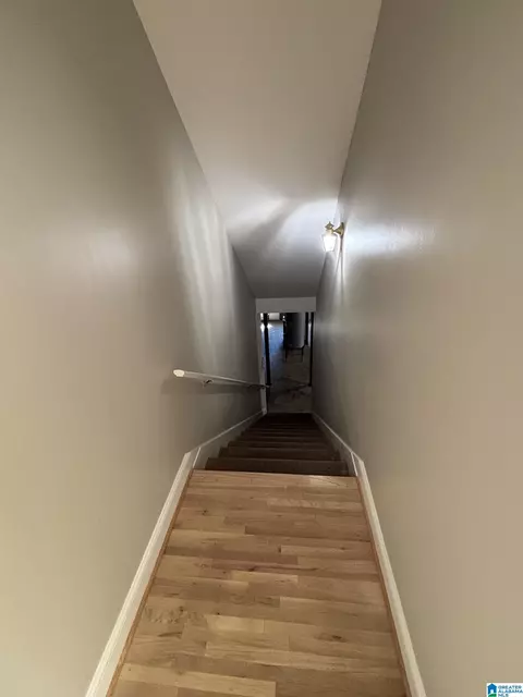 Entry Way - 2000 Eagle Crest Ct, Birmingham, AL 35242 photo 5 of 5