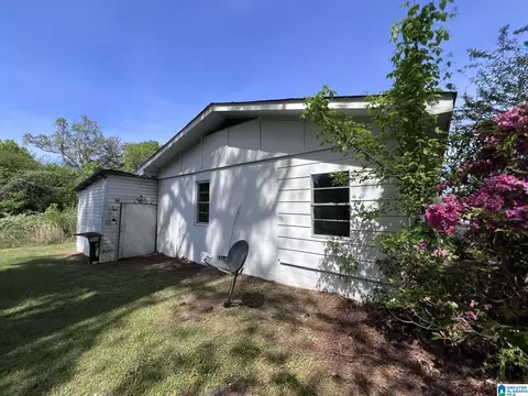 Exterior - 705 Ellison Ave, Clanton, AL 35045 photo 1 of 3