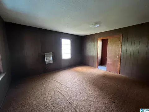 Bedroom - 705 Ellison Ave, Clanton, AL 35045 photo 3 of 3