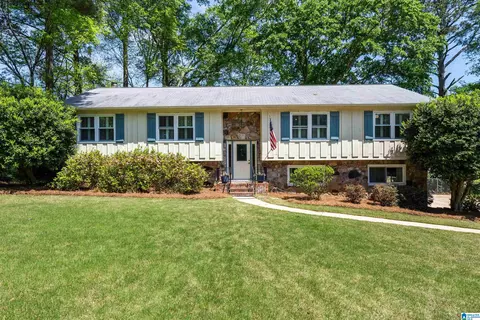 4025 Little Branch Rd, Vestavia, AL 35243
