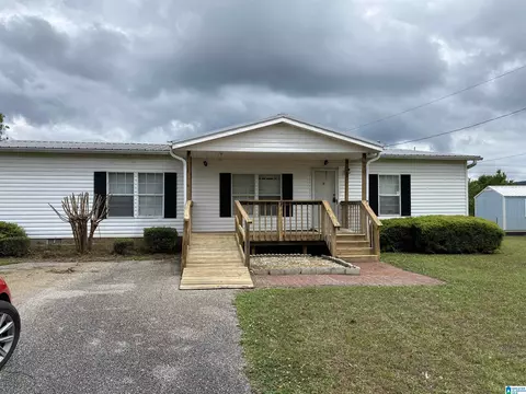 97 Deer Trace Dr, Childersburg, AL 35044