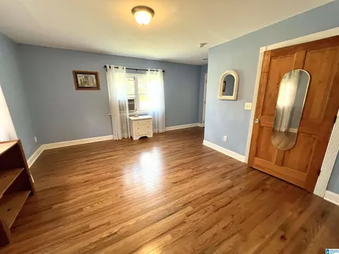 200 Fulton Rd, Columbiana, AL 35051