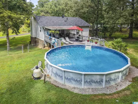 3229 Edenburg Dr, Hueytown, AL 35023