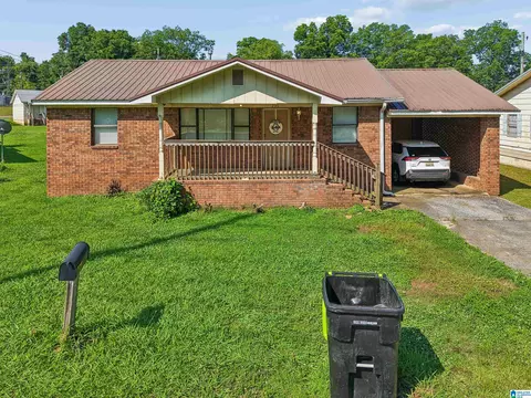 205 Noble Ave, Sylacauga, AL 35150