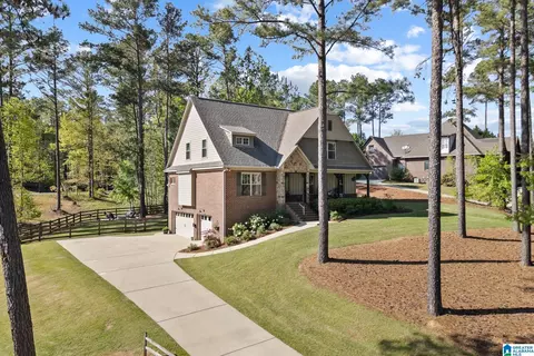 201 Anna Creek Dr, Helena, AL 35080