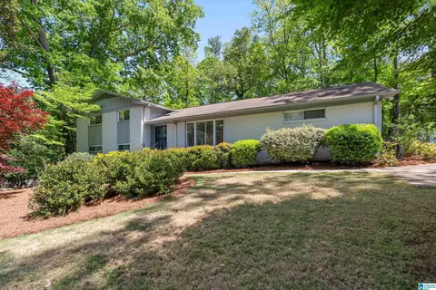 3205 Winchester Rd, Hoover, AL 35226