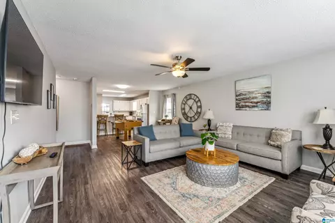 1724 Burgin Ave, Tarrant, AL 35217