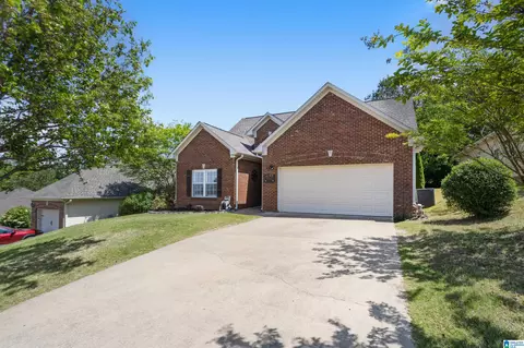4193 Hathaway Ln, Mount Olive, AL 35117