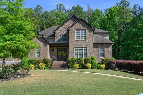 385 Grey Oaks Dr, Pelham, AL 35124