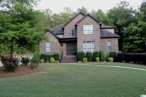 385 Grey Oaks Dr, Pelham, AL 35124