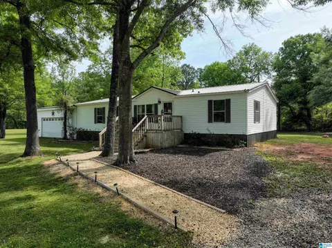 397 Forestdale Dr, Oxford, AL 36203