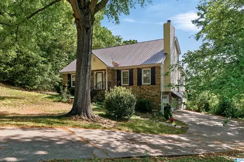 4701 Nottingham Ln, Birmingham, AL 35223