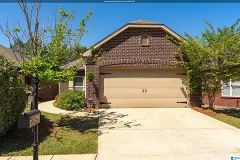 6568 Southern Trace Dr, Leeds, AL 35094