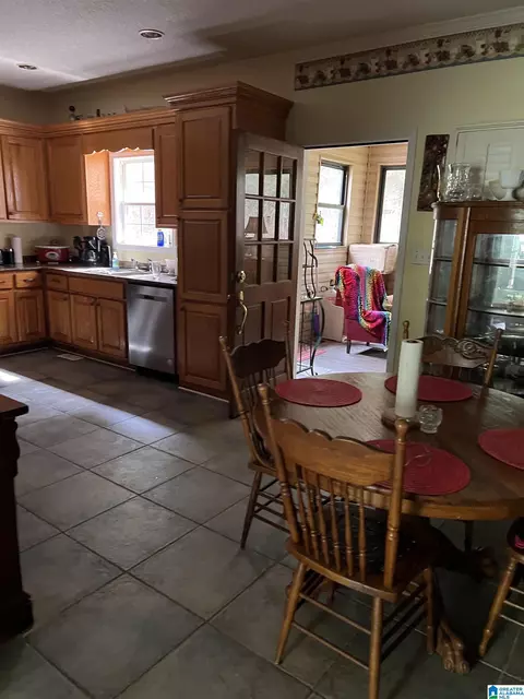 Kitchen - 1158 Armstrong Rd, Remlap, AL 35133 photo 1 of 3