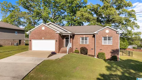 40 Guy Dr, Lincoln, AL 35096