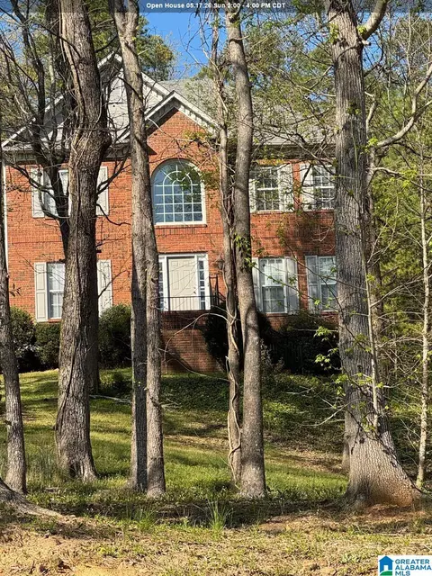 216 Silverleaf Dr, Pelham, AL 35124