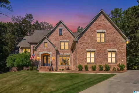 522 Bayhill Ridge Cir, Hoover, AL 35244