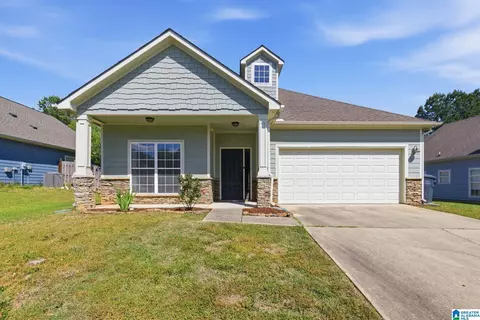269 Nottingham Dr, Calera, AL 35040