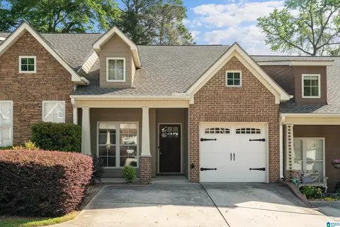 3946 River Pointe Ln #29, Birmingham, AL 35216