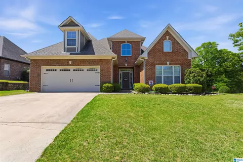 479 River Oaks Ln, Helena, AL 35080