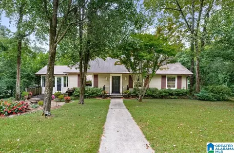 1735 Saulter Rd, Homewood, AL 35209