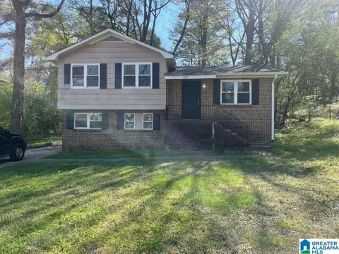 1735 6th St NW, Center Point, AL 35215