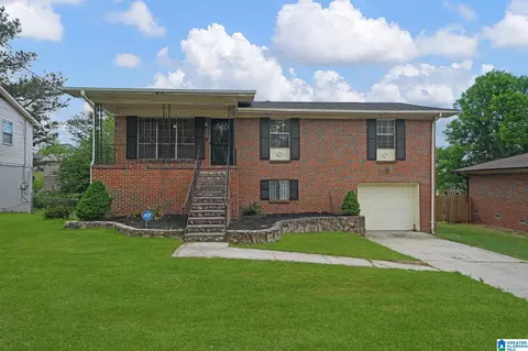 632 Tree Haven Dr, Birmingham, AL 35214