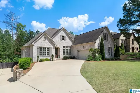 2009 Highland Village Bnd, Birmingham, AL 35242