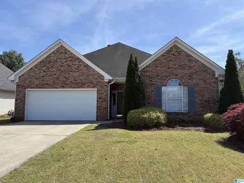 1018 Lexington Dr, Moody, AL 35004