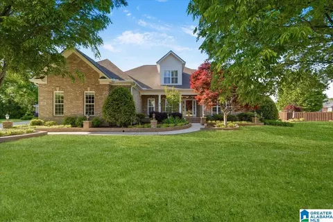 105 Bishop Spring Ct, Huntsville, AL 35806