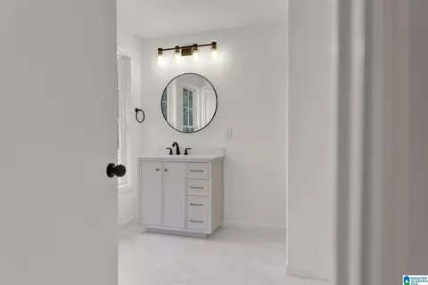 Bath - 6681 Burchfield Loop, Mc Calla, AL 35111 photo 3 of 3