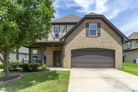1327 Mountain Ln, Gardendale, AL 35071