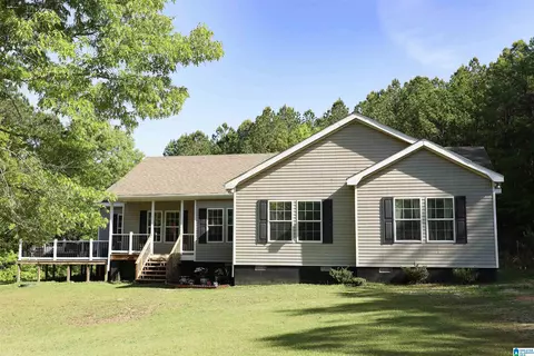 1001 Barrington Dr, Eastaboga, AL 36260