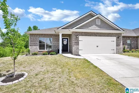 1802 Loebner Ln SE, Cullman, AL 35055
