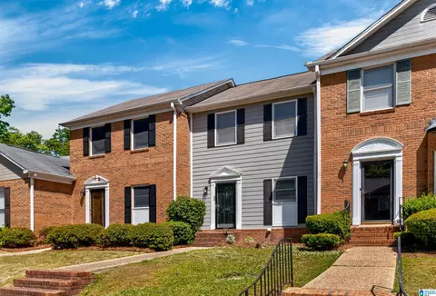 2204 Ascot Ln, Birmingham, AL 35216