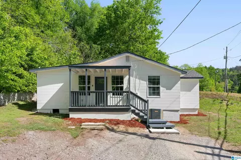 3530 Shady Grove Rd, Fultondale, AL 35068