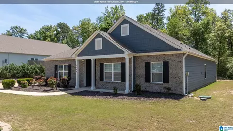 1189 Mountain Laurel Cir, Moody, AL 35004