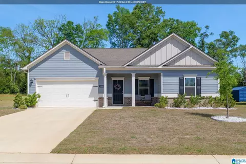5512 Grass Lake Dr, Bessemer, AL 35022
