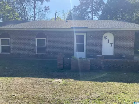 617 Durward Dr, Montgomery, AL 36117