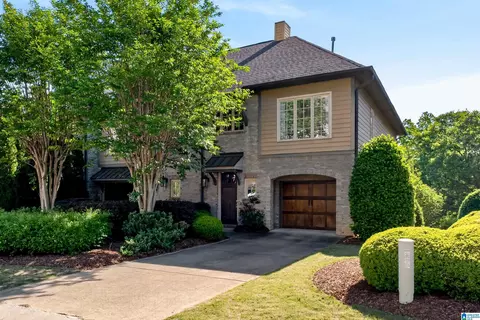 2092 Eagle Ridge Dr, Birmingham, AL 35242