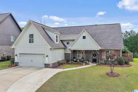 208 Kinross Cir, Pelham, AL 35124