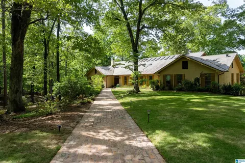 4319 Old Brook Trl, Birmingham, AL 35243
