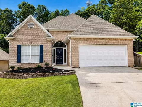 106 Amanda Pl, Pelham, AL 35124