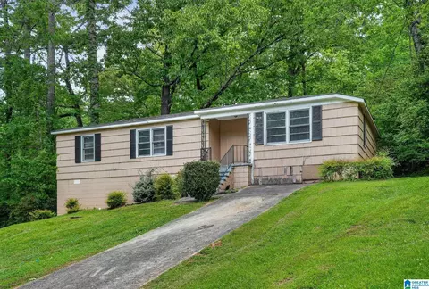 9869 Greenlee Rd, Birmingham, AL 35215