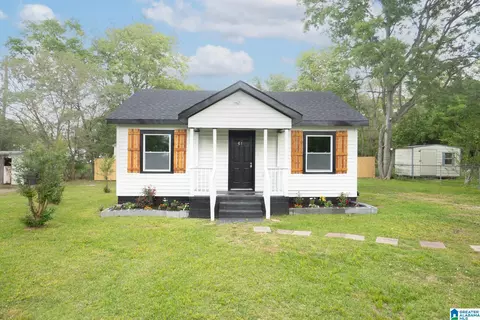 612 9th Ct SW, Alabaster, AL 35007