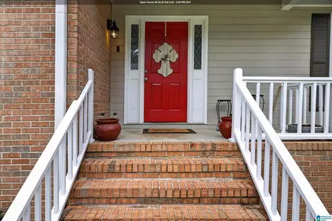 802 14th Ave, Pleasant Grove, AL 35127
