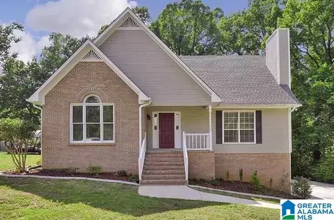 802 14th Ave, Pleasant Grove, AL 35127