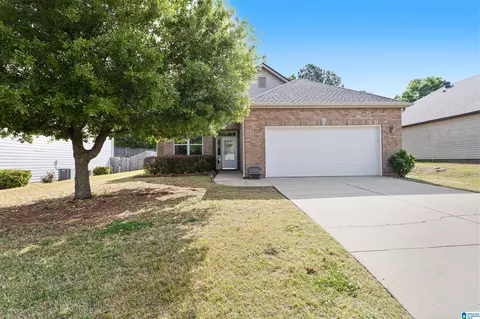 1308 Kensington Blvd, Calera, AL 35040