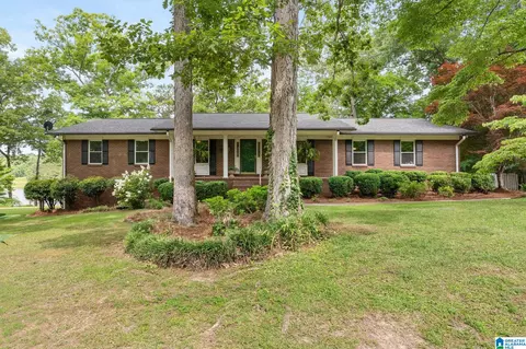 10 Seddon Pt, Pell City, AL 35128