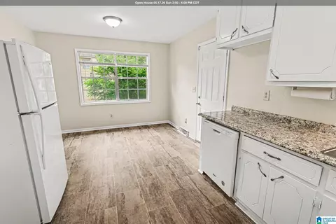 552 Karey Dr, Center Point, AL 35215